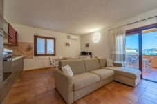 Appartamento a Golfo Aranci - Step by the sea