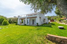Appartamento a Porto Rotondo - BRORENT - Villa Tyra (appartamento in villa)